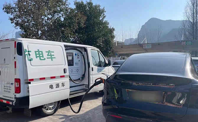 科尔沁右翼中旗汽车搭电