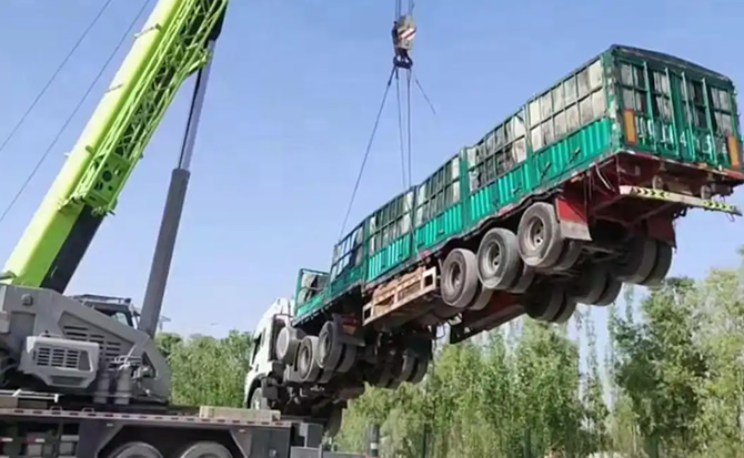 科尔沁右翼中旗道路脱困救援案例